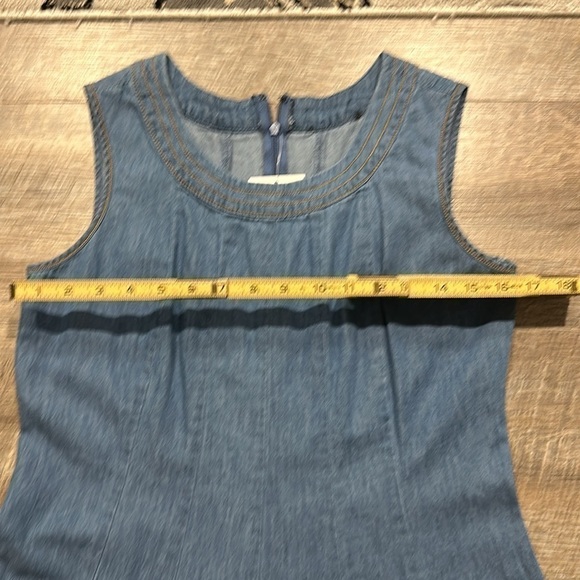 Denim blue cotton sleeveless flare mini sundress size medium - Picture 4 of 9